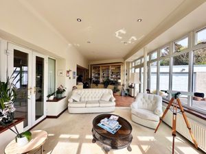 Photo 23- click for photo gallery